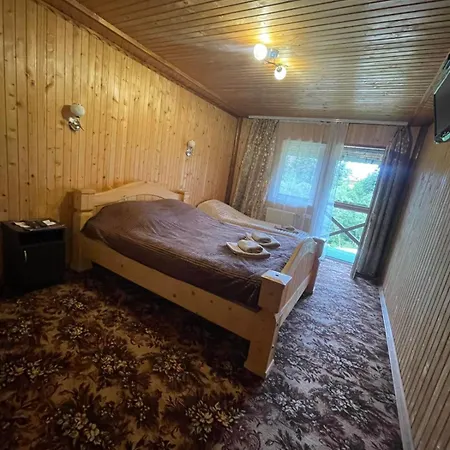 Guest house у матвія *